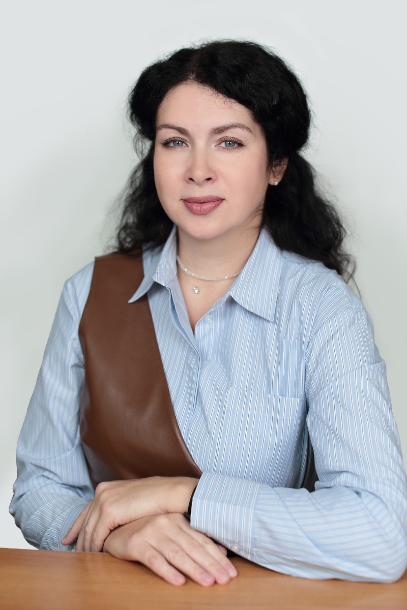 Бургасова Наталья Михайловна.